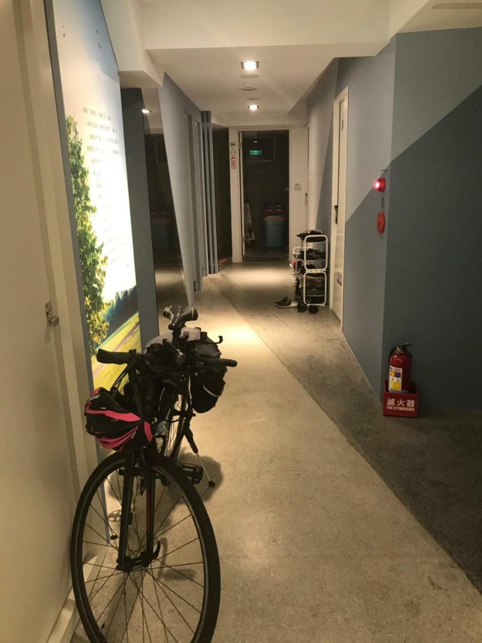 Light Inn Chilung Exteriör bild